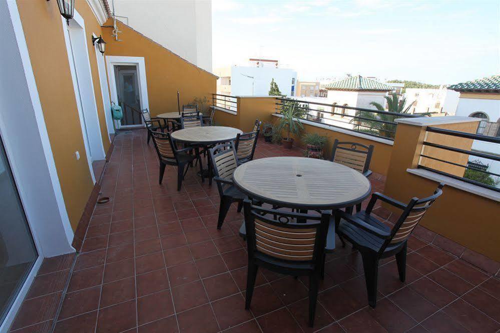 Nuro Hotel *